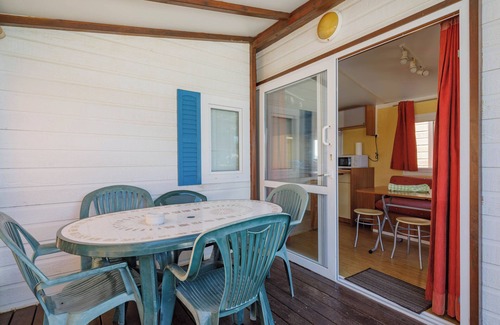 Balea House | Bungalow 'D' with Private Pool, Private Terrace and Wi-Fi