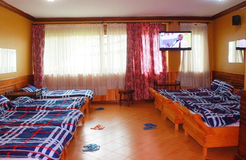 Kabale Hotel | Bunyonyi Safaris Resort