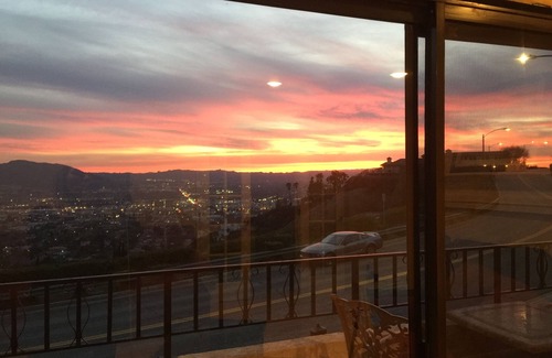 Burbank Apartment | Burbank Hills amazing view and balcony!