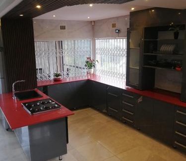 Shelly Beach House | Burd's Nest 215