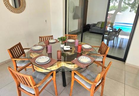 Burgos Bugambilias Apartment | Burgos Cuernavaca Pool Terrace & Garden