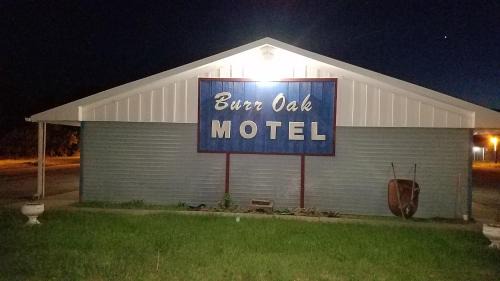 Algona Hotel | Burr Oak Motel