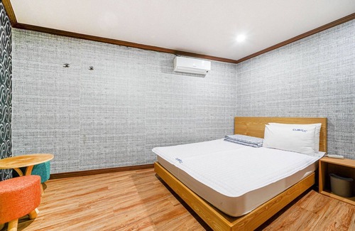 Yeongdo Hotel | Busan Yeongdo Cube