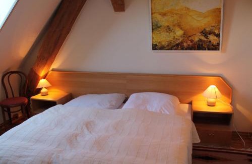 Neu Bartelshagen Apartment | Buschenhagen Rustic Getaway