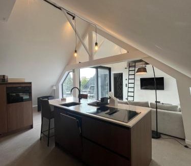 Geel Apartment | Business Accommodation 'Loft' Intimate