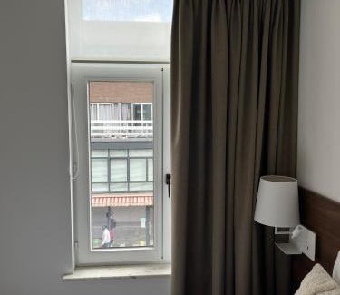 Geel Apartment | Business Accommodation 'Natural Living' Nomad