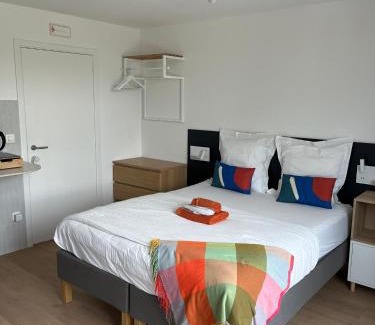 Geel Apartment | Business Accommodation 'Urban Living' Intimate