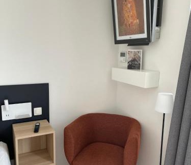 Geel Apartment | Business Accommodation 'Urban Living' Intimate