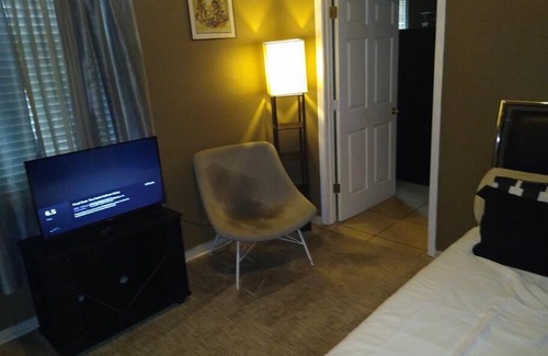 Gentilly Terrace Apartment | Buttermilk Drop in Gentilly