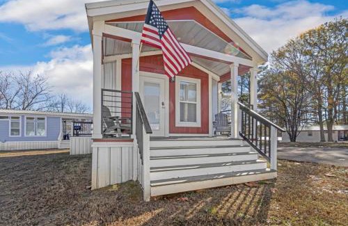 Owens Cross Roads House | Byrd 4 Tiny Stay Getaway