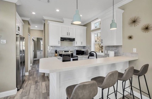 Owens Cross Roads House | Byrd 7 Nesting Nook