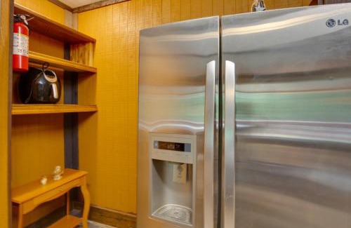 Lake Lafayette House | Byrds Nest Lake Lafayette Escape with Fire Pit