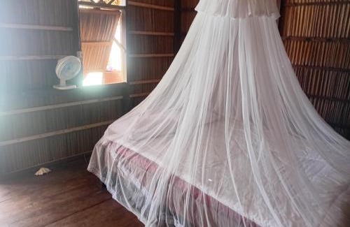 Raja Ampat House | byuk Beya homestay