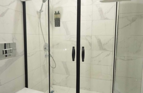 Arnavutkoy Hotel | BZN AİRPORT HOTEL