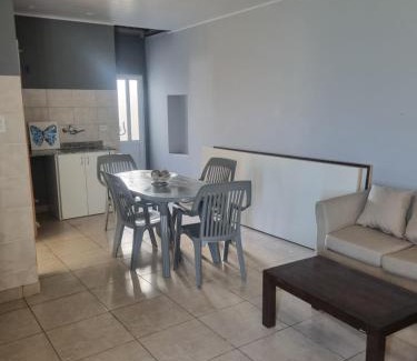 Coronel Suarez House | Céntrico espacio en CS