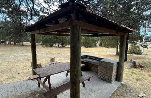 Pueblo Nuevo Cabin | Cómoda Cabaña de Descanso Parque la Pirámide