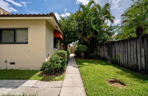 Nurmi Isles Apartment | C lg 1bed on the water