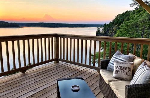 Mount Ida House | C25, Four bedroom, 4 1 2 bath luxury log-sided cottage with hot tub cottage