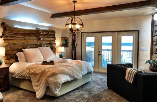 Mount Ida House | C25, Four bedroom, 4 1 2 bath luxury log-sided cottage with hot tub cottage