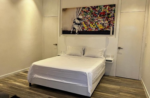 Granada Apartment | Caño blanco