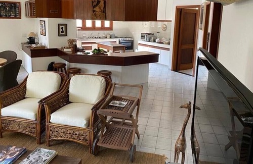 Praia do Toque-Toque Pequeno House | Casa Al Mare- 50 m from the beach- in a gated community