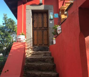 Alava House | Ca Rifo, casa rural en Asturias, puerta de Somiedo a orillas del río Narcea