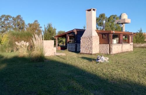 Partido de General Alvarado House | Cabaña en Otamendi