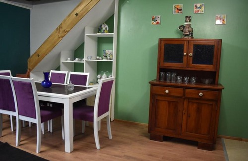 Valdivia House | CABAÑA 2 TINAJA-PISCINA-QUINCHO