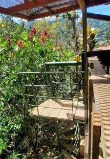 Orosi House | Cabaña de Montaña