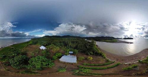 Nuqui House | Cabaña Ecoturistica Villa Inesita