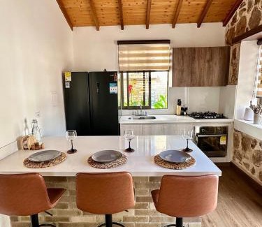 Piedecuesta House | Cabaña en la Mesa de los Santos - Pony Parque