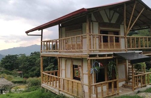 Anolaima House | Cabaña independiente en Granja Agroecologica