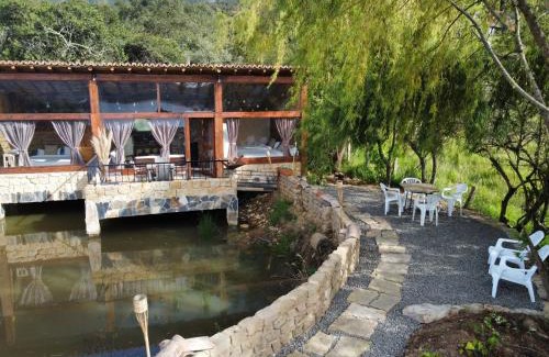 Sesquile House | Cabaña Isla Dorada