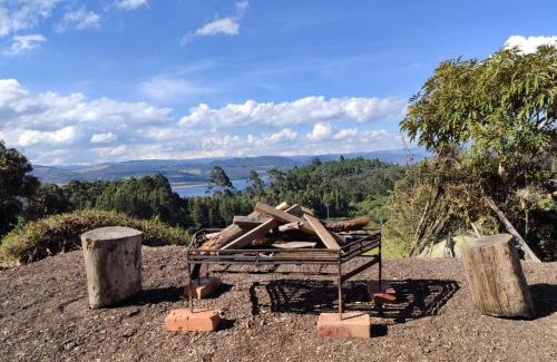 Guatavita Apartment | Cabaña Kandilejas