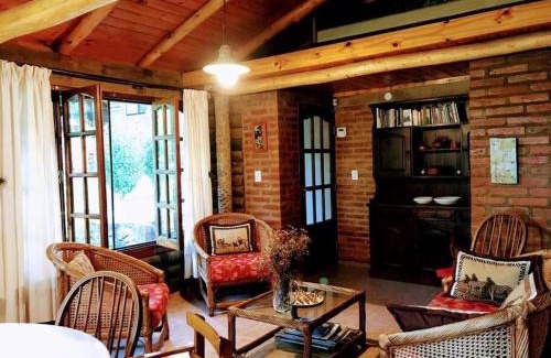 Alta Gracia Ski Chalet | Cabaña La Cotita