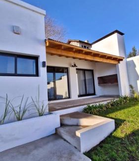 Tandil House | Cabaña Matorras 480