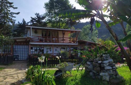 Anolaima House | Cabaña Mikhuna, Bienestar en las montañas !