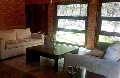 San Cristobal de las Casas Ski Chalet | Cabaña familiar al pie de la montaña