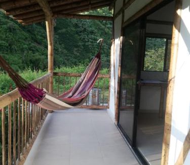 Las Mercedes House | Cabaña Nido de Amazilia