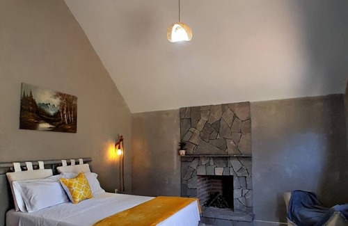 Huasca De Ocampo Cabin | Cabaña Para dos Personas con Chimenea, a 5 Minutos del Centro de Huasca