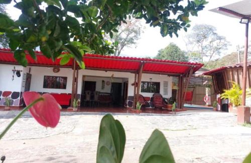 Zetaquira Villa | Cabaña pozo azul