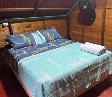 Uramba National Park House | Cabaña Privada Amanacer del Leon