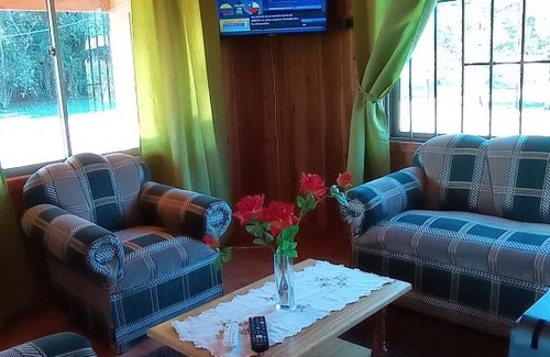 Villarrica Ski Chalet | Cabañas Aitue Kasablanka Cudico en LicanRay