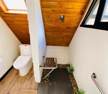 Fraijanes Ski Chalet | Cabañas de Montaña Magia del Poás