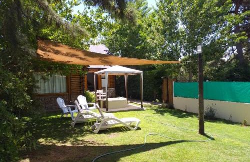 Ostende House | Cabañas del Athuel