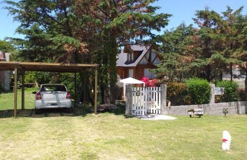 Ostende House | Cabañas del Athuel