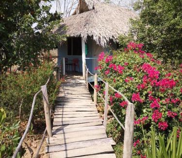 Rincon Bed & Breakfast | Cabañas La Múcura