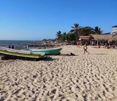 Rincon Bed & Breakfast | Cabañas La Múcura