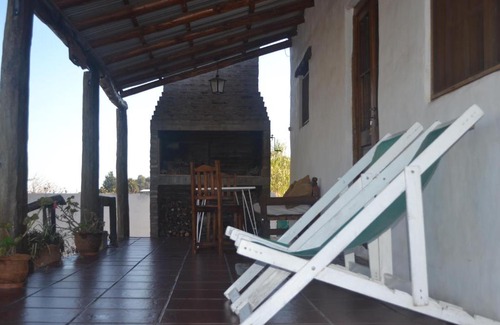 Capilla del Monte Hotel | Cabañas Los Relinchos