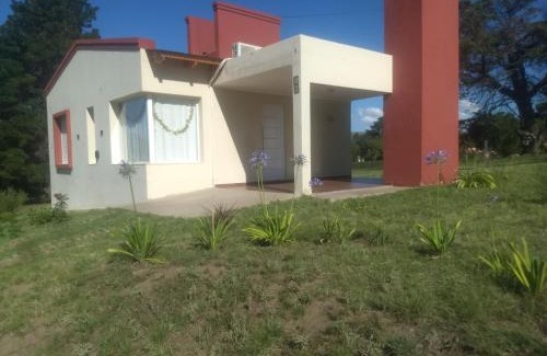 Sierra de la Ventana Cabin | Cabañas Los Troncos